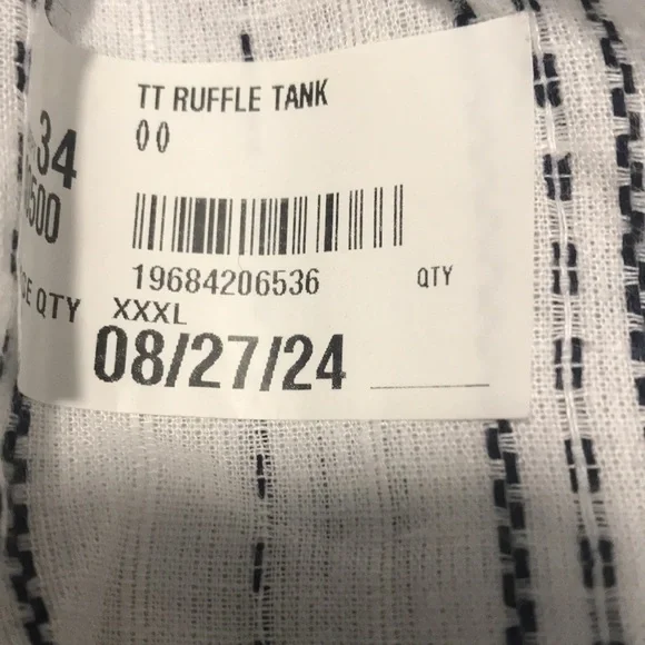 Plus size Ruffle Tank - Picture 11 of 11